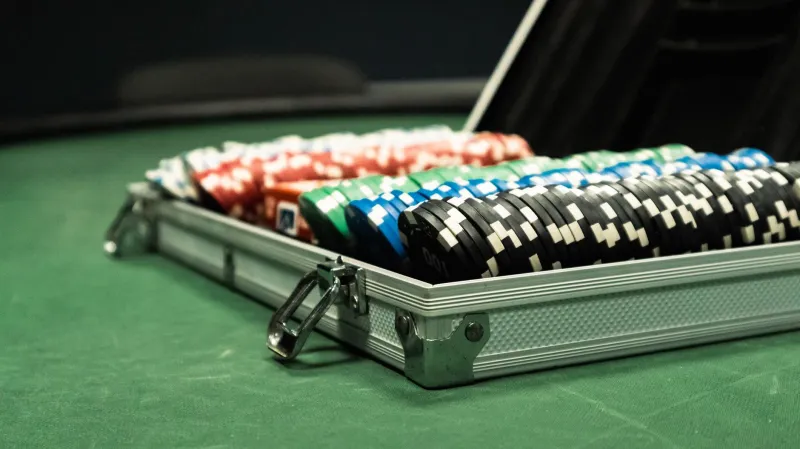 Dein Spielbudget im Griff: So streckst du deine Bankroll bei Slots und Tischspielen